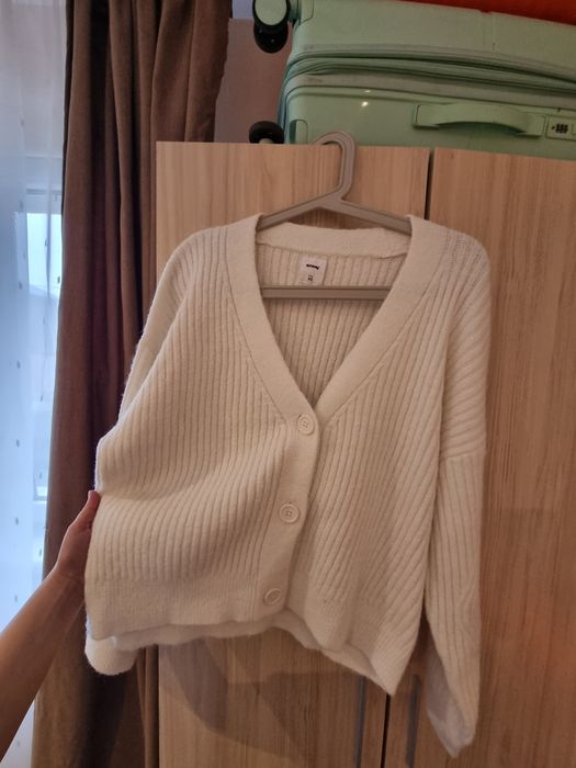 Дамски пуловер - бял Sinsay