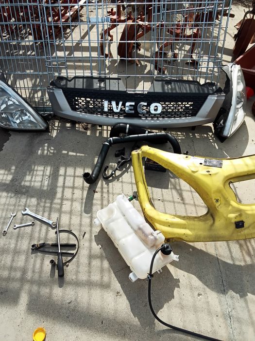 Шаси с кабина Iveco Daily 300см , двигател 3.0 Евро5