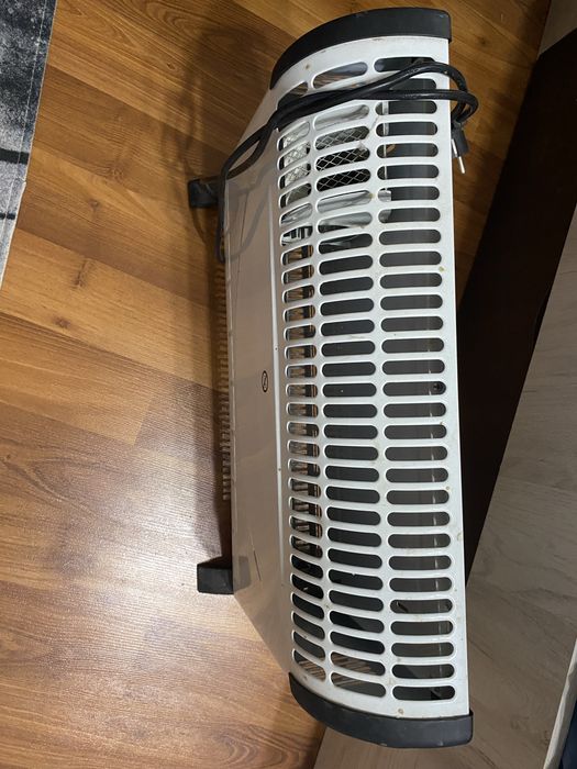 Vand convector electric calorifer radiator