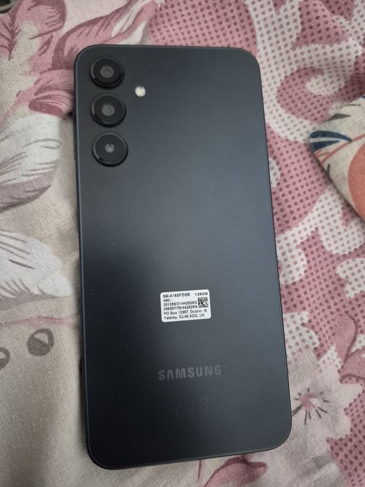 Продавам Samsung A16