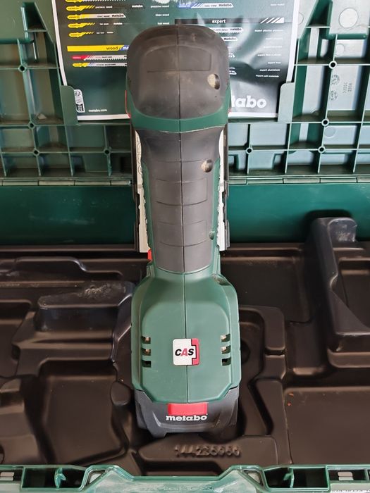 Metabo STA 18 LTX 150 BL акумулаторен прободен трион (безчетков) + 2x 4.0Ah батерии + зарядно + куфар