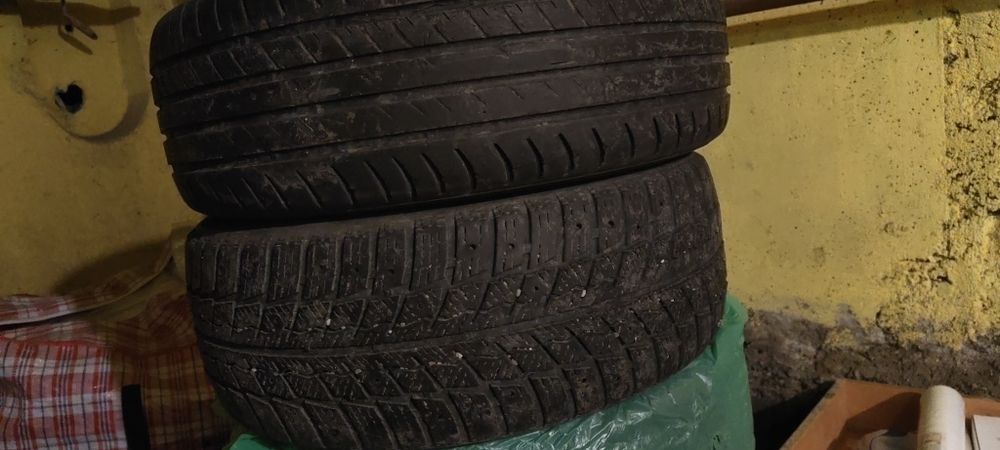 Шины 215/55 R17.
