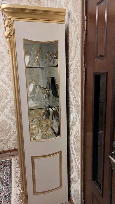 Горка для гостиной