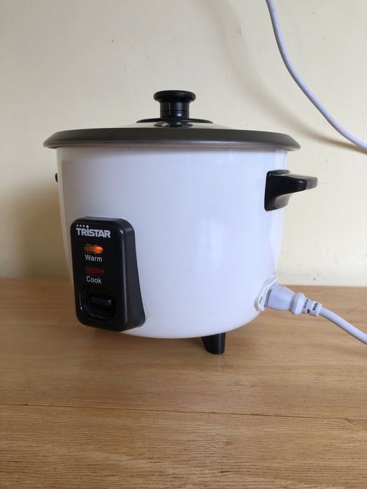 Оризоварка , 300 W и двоен котел