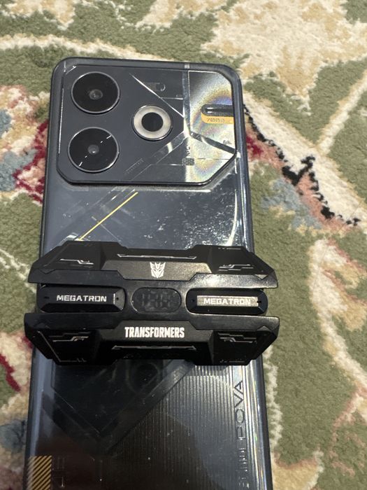 Телефон  сотовый