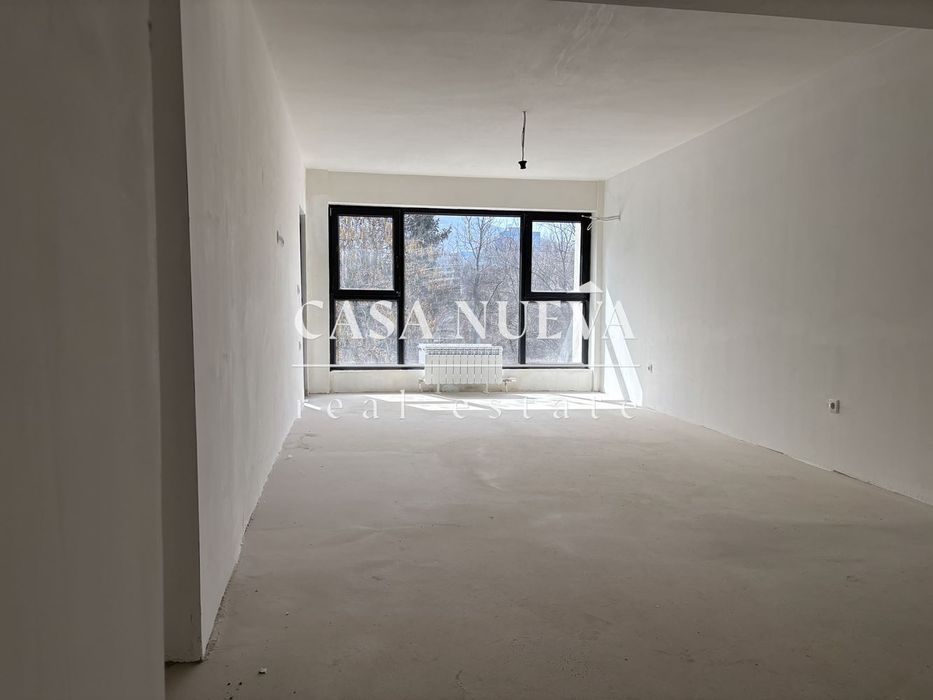 Тристаен в гр. София, кв. Гоце  Делчев