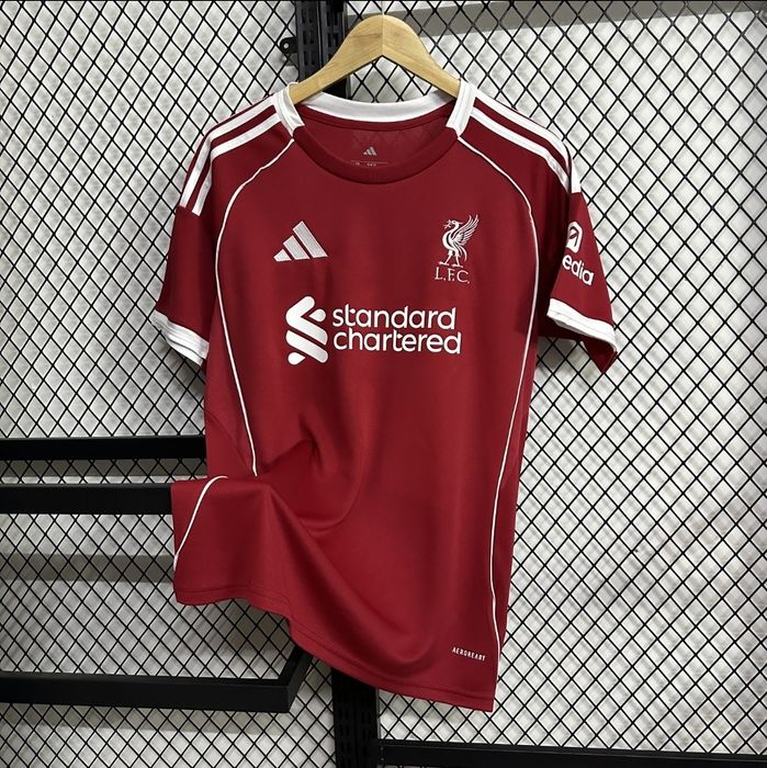 SALE Ливърпул Adidas Liverpool Тениска SALE