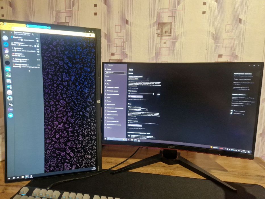 Продам один монитор из двух