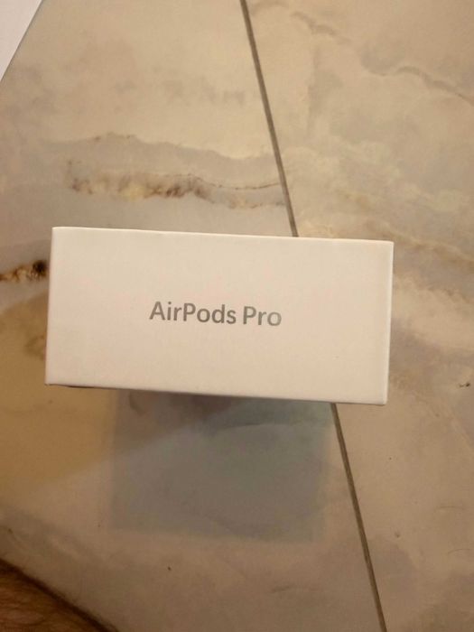 ЧИСТО НОВИ! AirPods Pro 3 с Гаранция