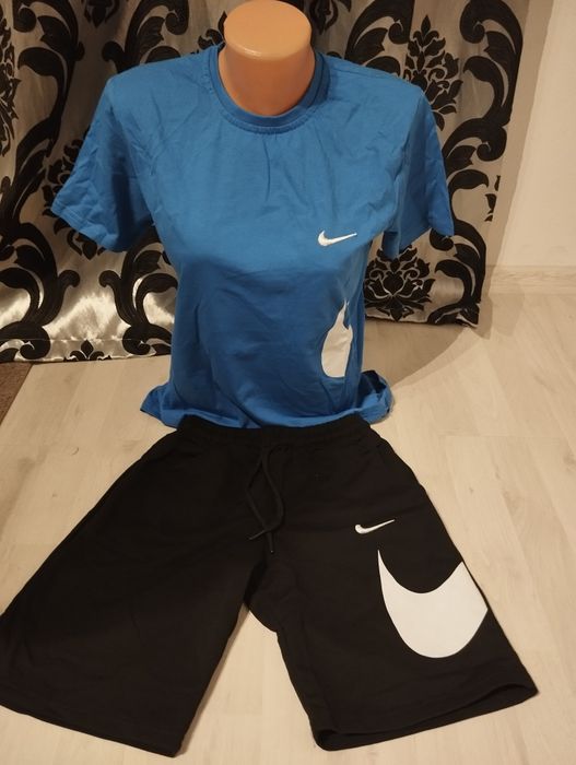 Complu dama Nike.