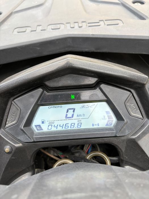 Vând ATV CF Moto