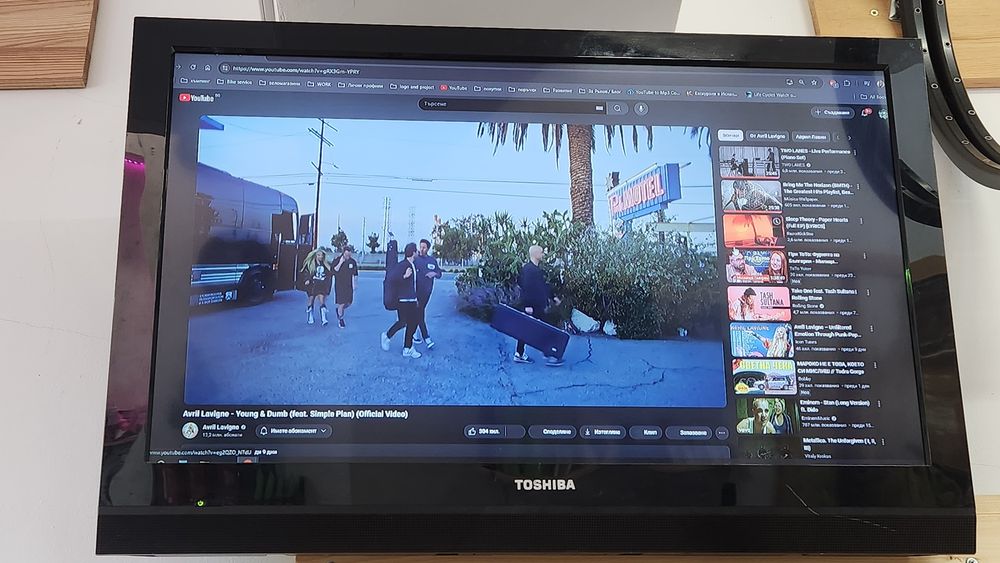 Телевизор Toshiba 32 инча