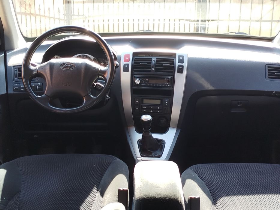 Vând Hyundai tucson