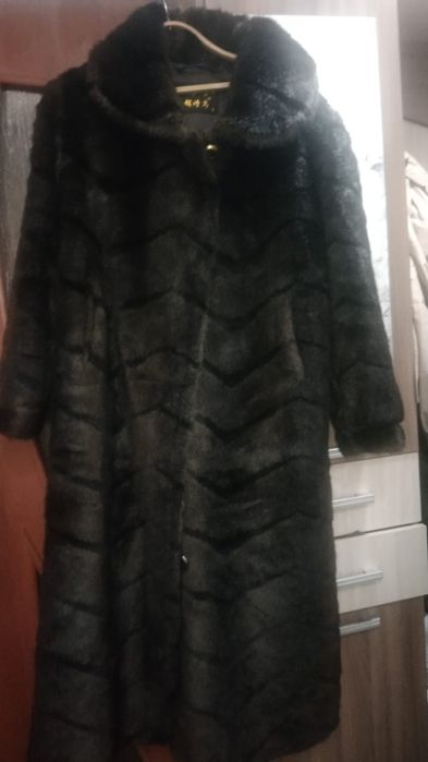 Срочно продается шуба