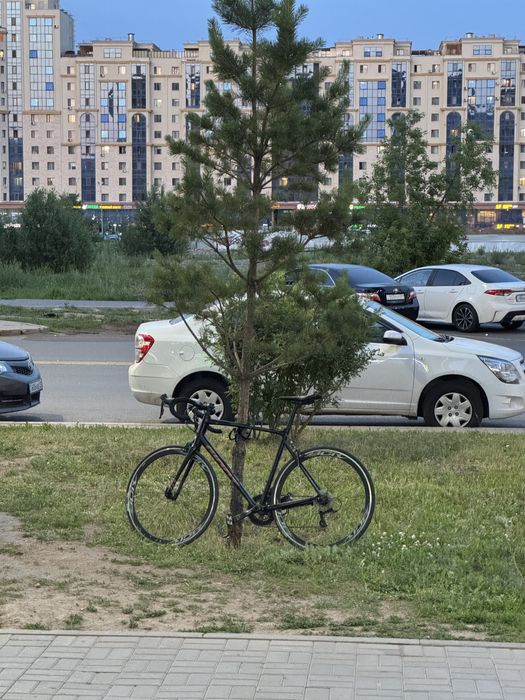 СРОЧНО Шоссейный велосипед Giant scr 1