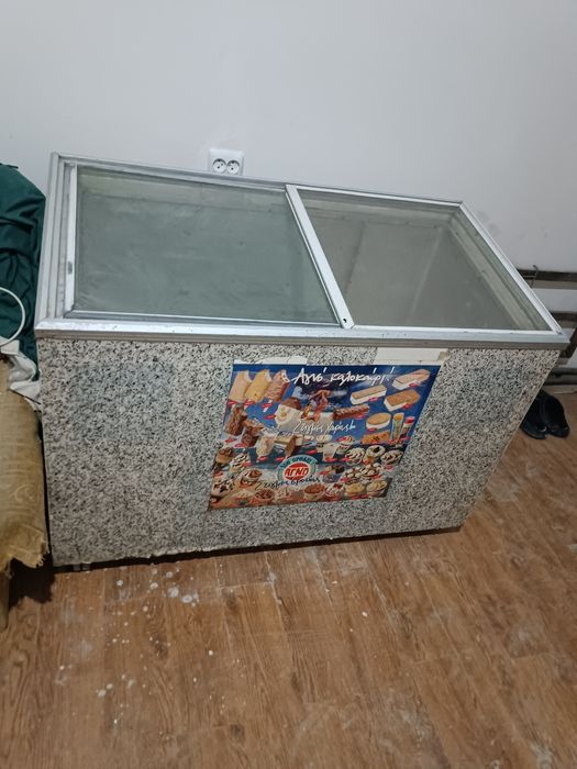 Продаю холодильник