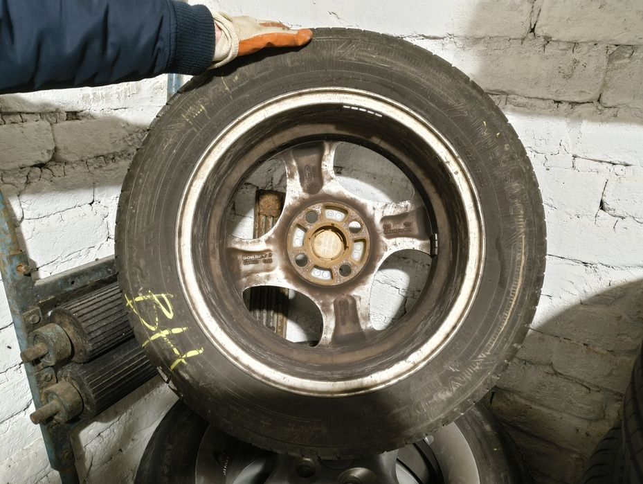 Set jante aliaj 4 × 108 Ford + anvelope Vredestein Ultrac 205/55 R16