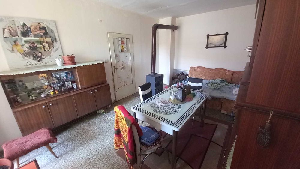 Продава се Двустаен апартамент в Разград, Орел - 64 кв.м за 940 €/кв.м - Снимка #3