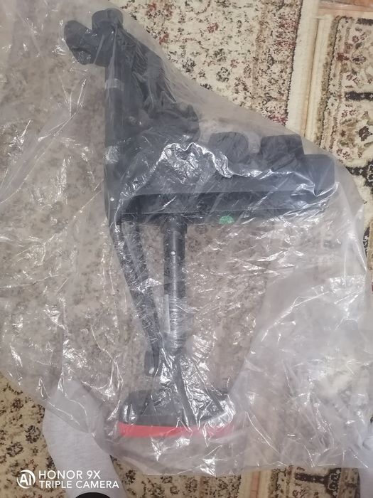 Костыль под колено "Свободные ручки"  Новый.