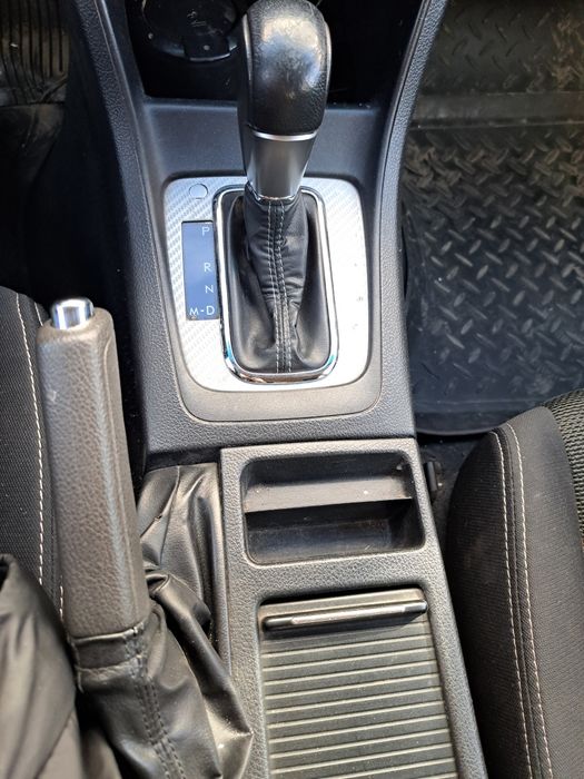 Продам автомобиль  Subaru XV 2012 года