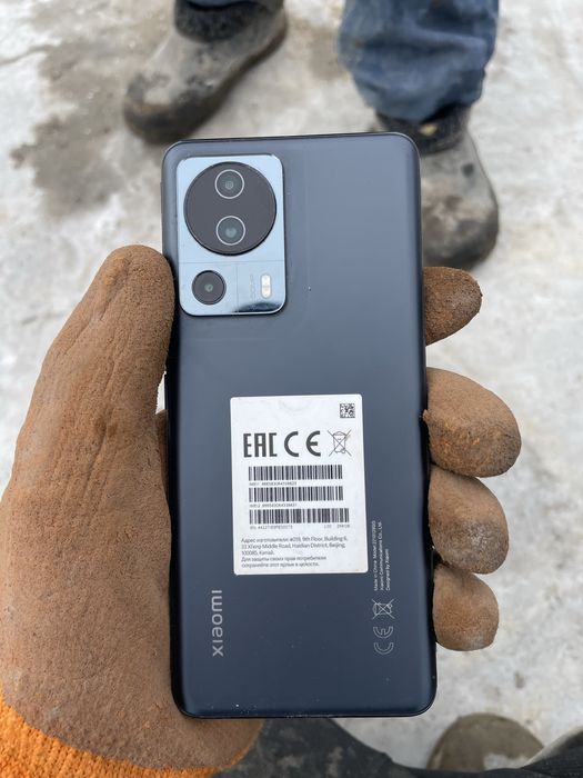 Срочно продам телефон