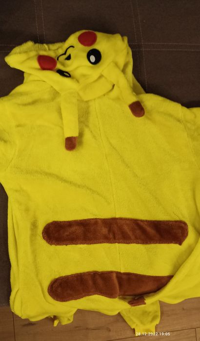 Продам кигуруми Пикачу