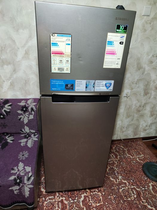 Продам холодильник Samsung