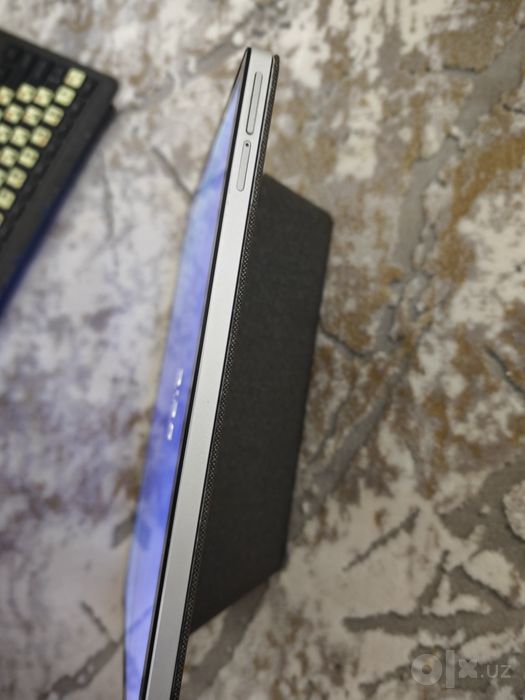 HP TABLET 11-be0xxx