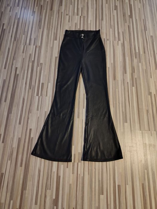 Pantaloni piele sintetica, măsura M