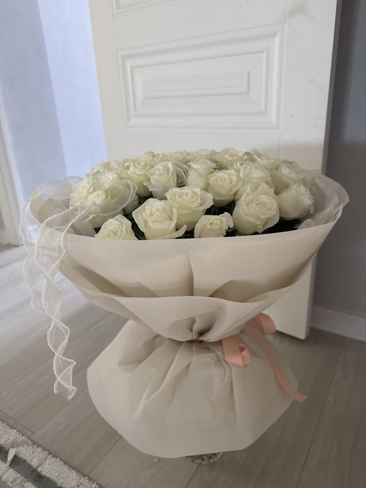 Букет Ақ роза гол