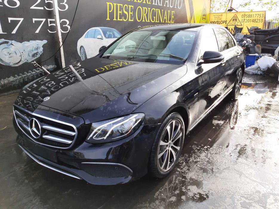 Dezmembrez mercedes e class w213 e300 2.0 d hyb/bara w213/capota/far/