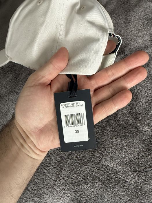 Tommy Hilfiger Monotype canvas sapca unisex  alba logo negru noua