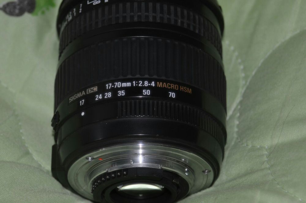 Объектив Sigma DC 17-70mm macro HSM