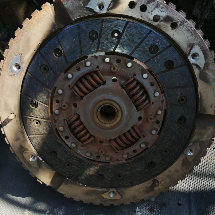 Kit ambreaj /volantă /disc placă presiune Renault 1,5 Euro 4