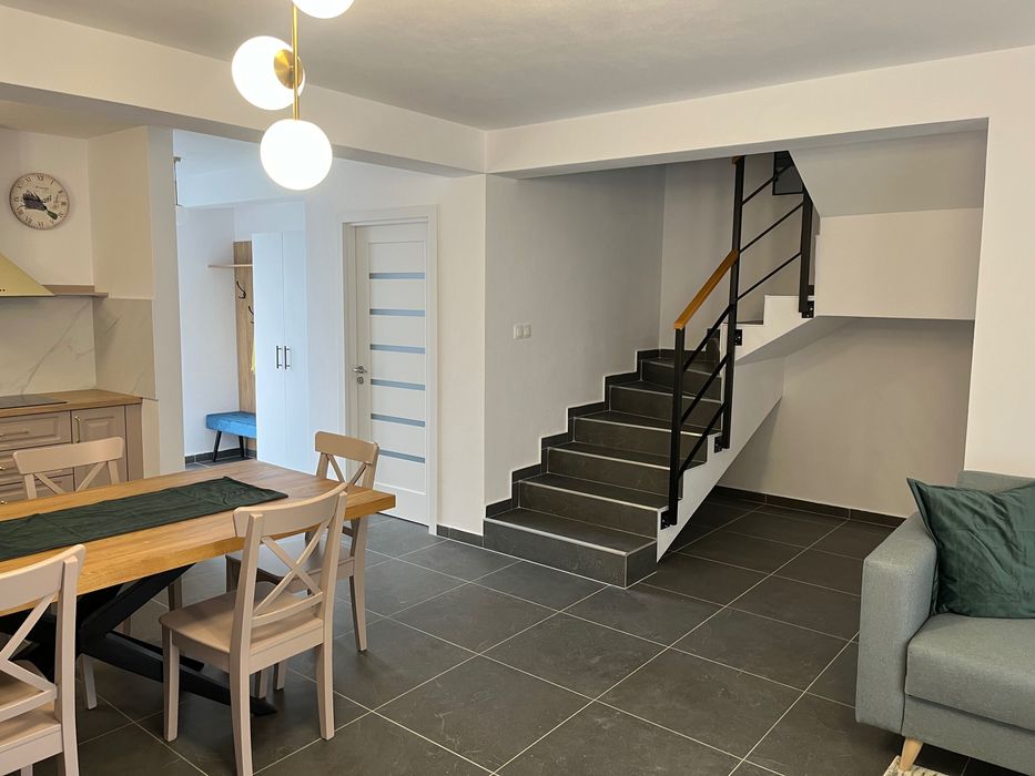 Vand casa tip Duplex