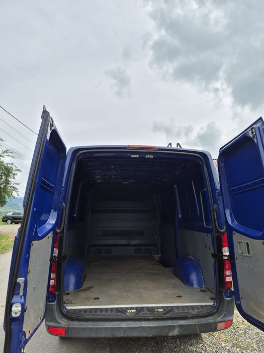 Vând sau schimb cu ceva mai lung Mercedes sprinter 316 cdi