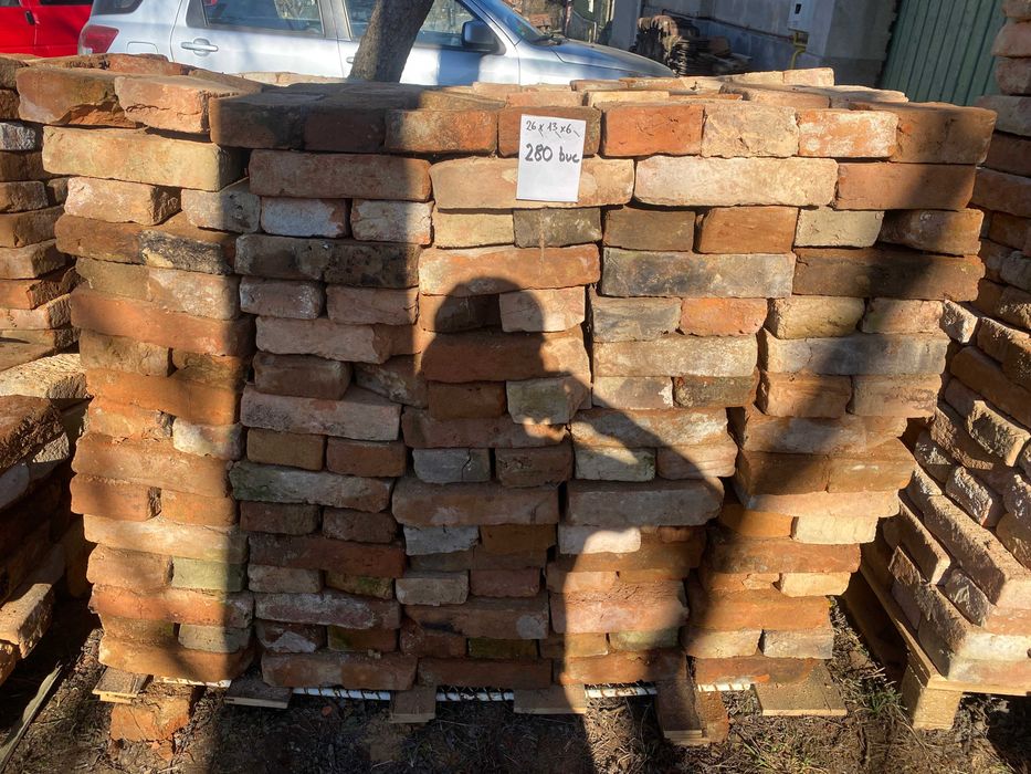 Vand Cărămidă făcută manual, de bună calitate (26x13x6 + 30x15x5)