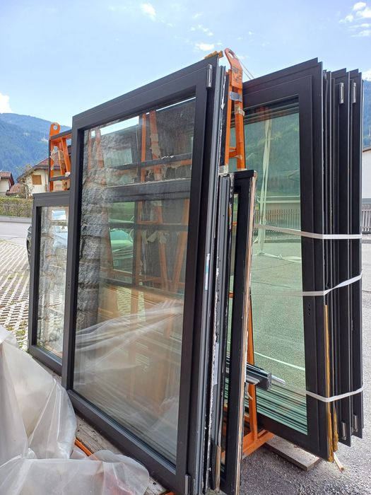 Vand tamplarie Pvc Premium cu geam tripan