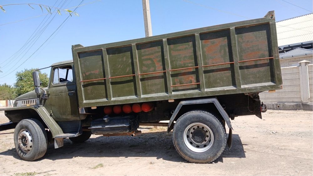 Урал-375. полни чакман придок