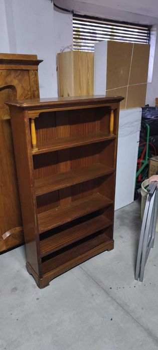 Bibliotecă clasică