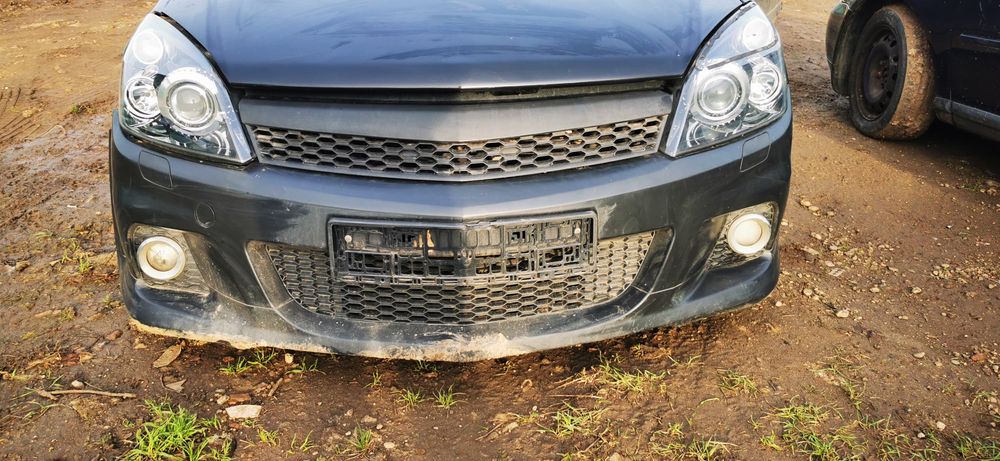 Capota bara far stanga dreapta faruri xenon Opel astra gtc H 1.9cdti