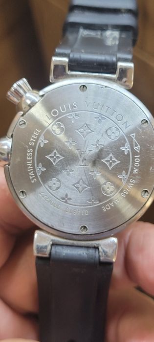 Продается часы LOUIS VUITTON автоподзавод,без коробки и документов.