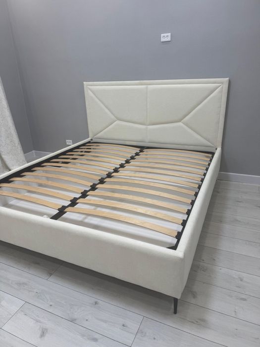 Продам двуспальная кровать