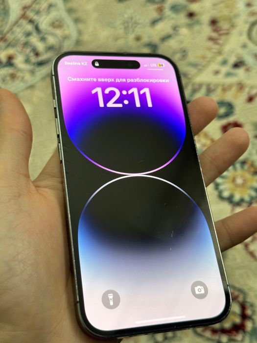 Телефон iPhone 14 pro