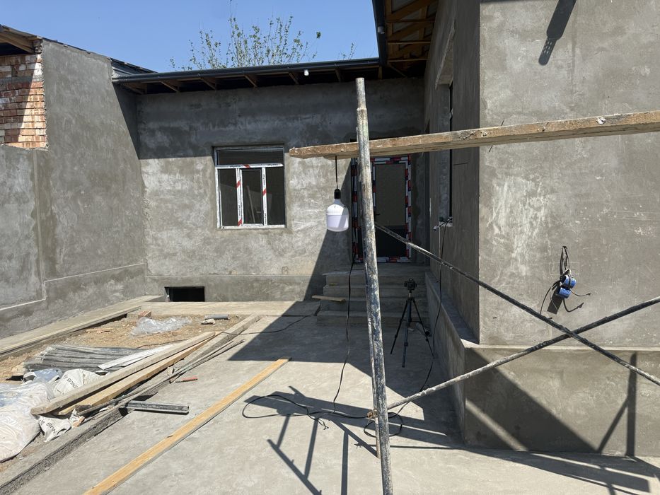 Октомда 2 сотих уй сотилади