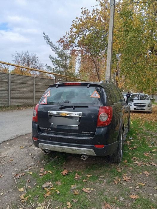 Chevralet Captiva yaxshi xolatda urilmagan