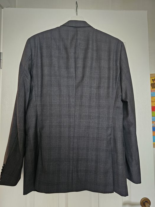 Нов костюм Hugo Boss