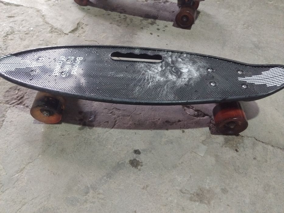 Скейт борт чёрный