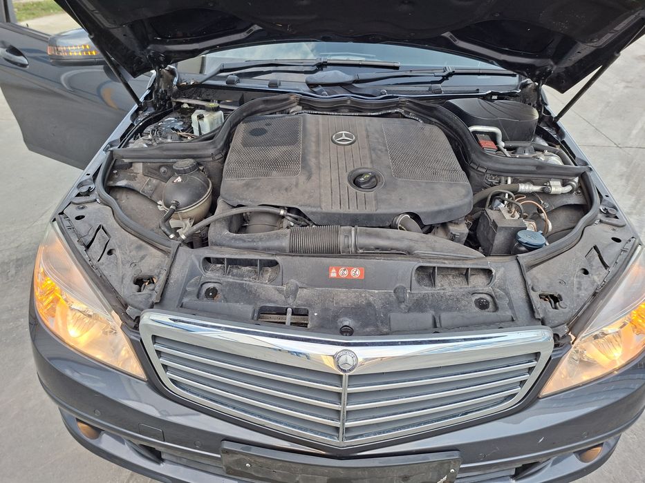 МЕРЦЕДЕС Mercedes C200 click Ц200 204 цди клас