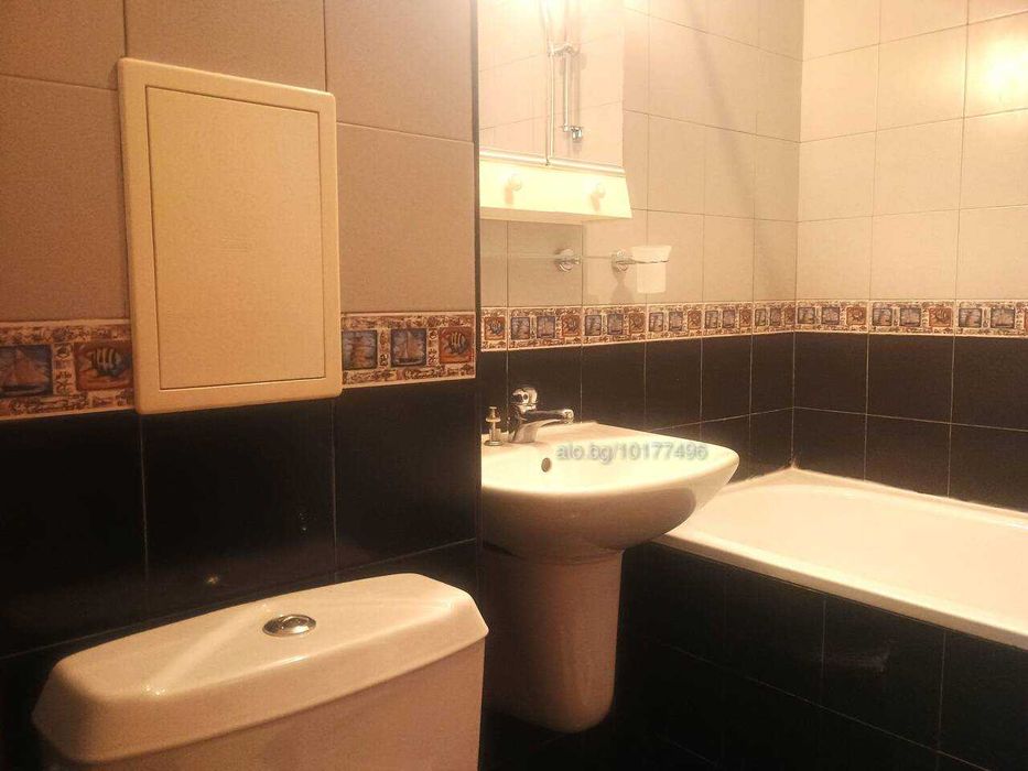 Практично студио с паркомясто в центъра на Слънчев бряг, до автогарата